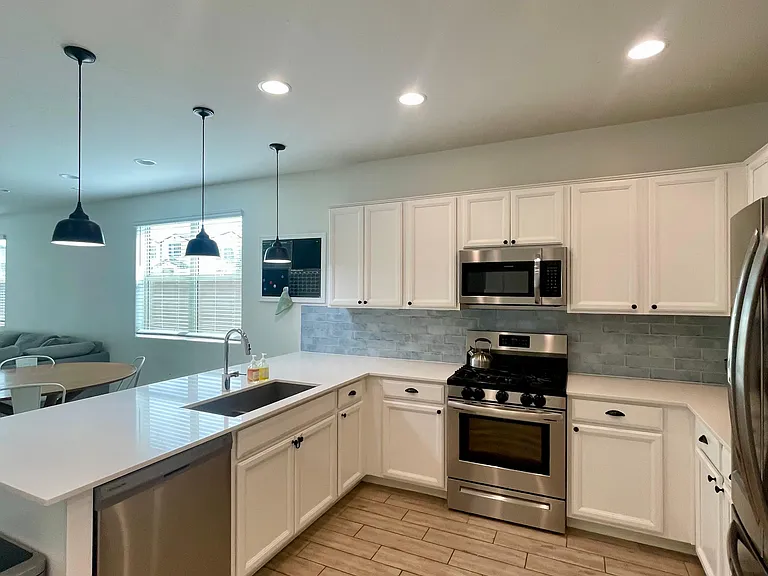 12516 W Calle De Sol — Photo 17