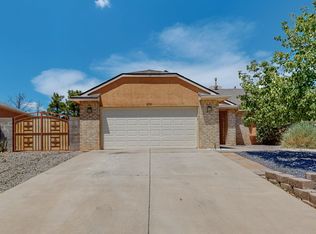 6789 Augusta Hills Dr NE, Rio Rancho, NM 87144