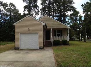 5048 Queen St, Chesapeake, VA 23321