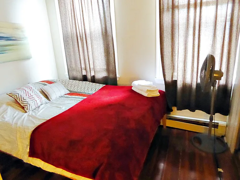 20A Moon St #4 — Photo 4