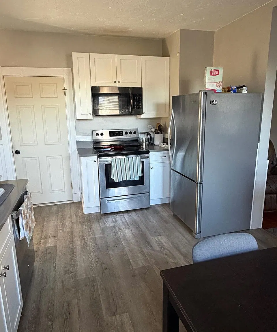 12 West St — Photo 3
