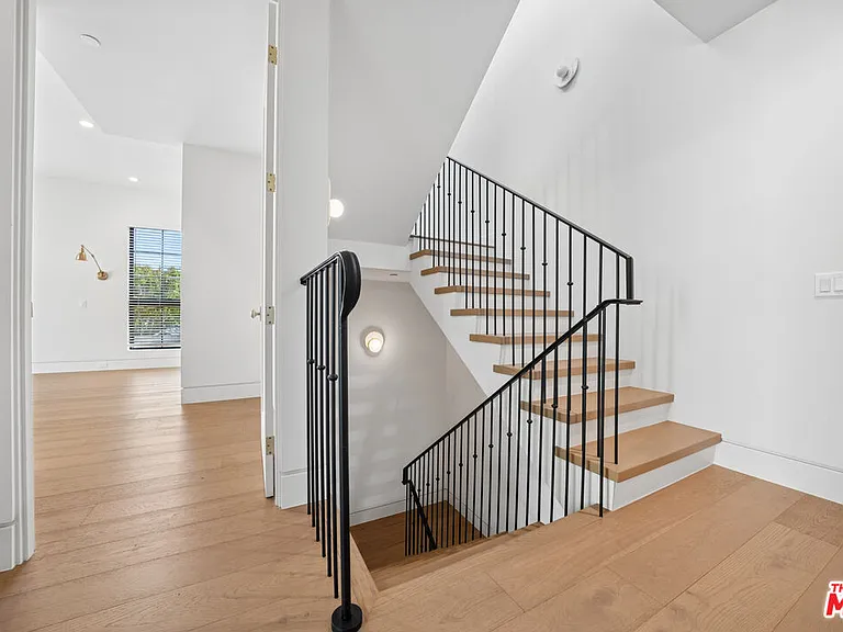 652 Huntley Dr #103 — Photo 21