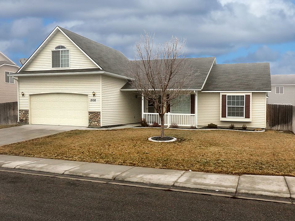 1st image of 2132 W Lake Pointe Ct