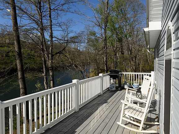 4th image of 397 Coffman Hill Rd