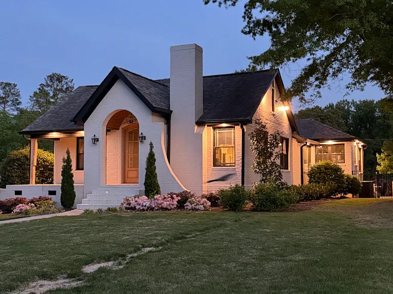 523 E Georgia St — Photo 27