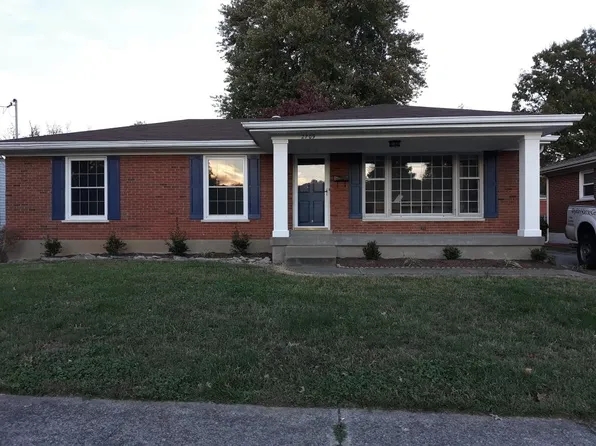 2709 Parklawn Dr, Louisville, KY 40217