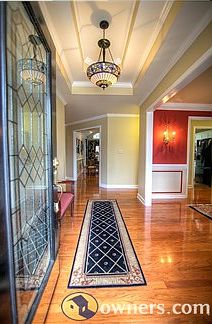 Entry Hall/Foyer