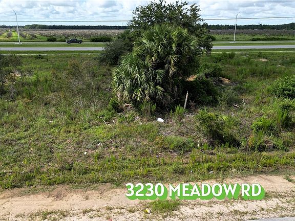 3rd image of 3230 Meadow Rd