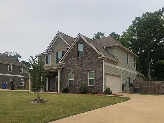 2nd image of 4560 Wisteria Ln