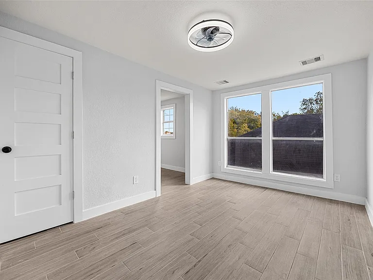 3229 Holman St #4 — Photo 16