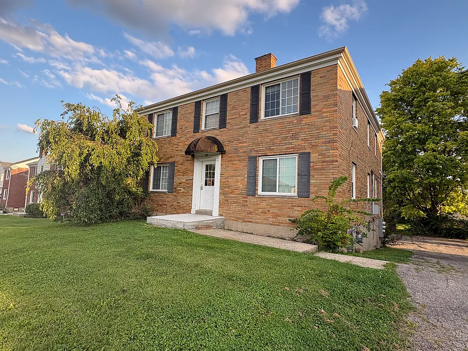 532 Aberdeen Ave #B