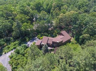 2911 London Park Dr, Midlothian, VA 23113