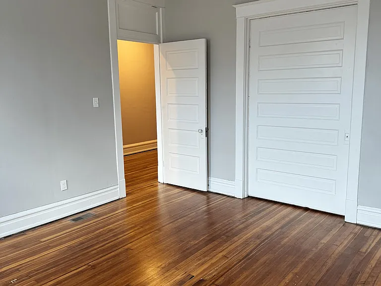 4322 Chouteau Ave #1F — Photo 9