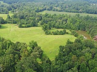 412 Oak Hill Dr, Eastanollee, GA 30538