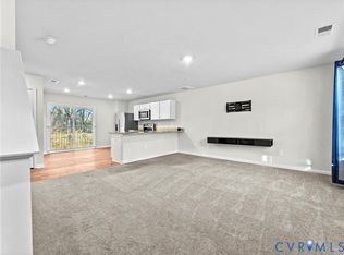 3605 Roselawn Ter, Hopewell, VA