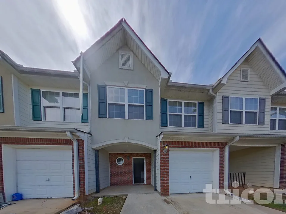 741 Georgetown Ln