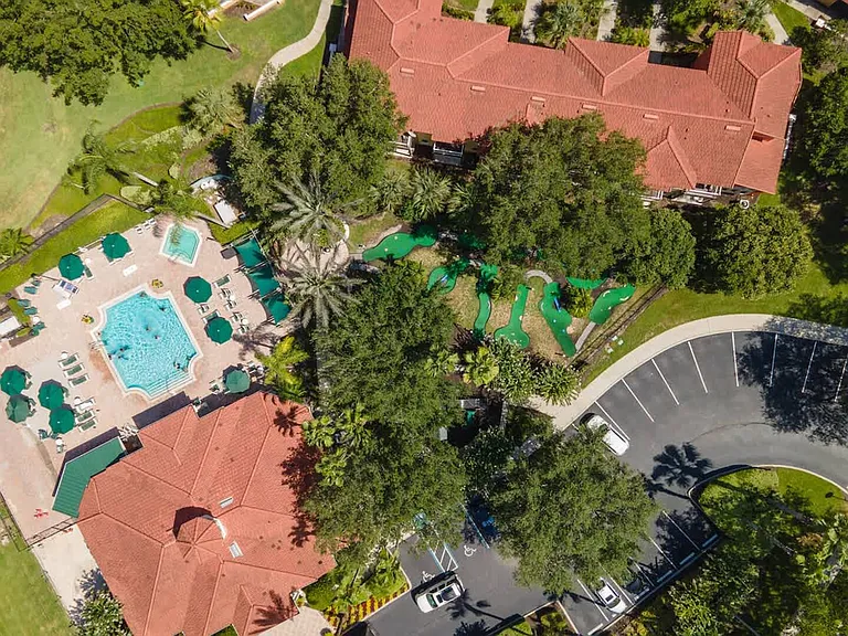 Sun Key Pl — Photo 50