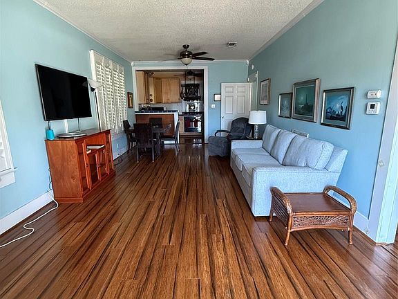 2nd image of 4416 Avenue R