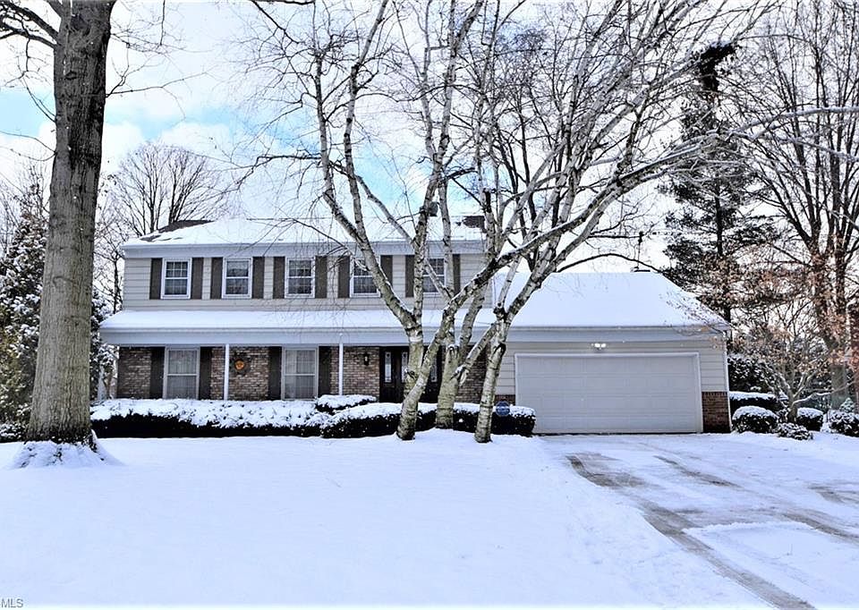 1st image of 448 Sun Valley Dr