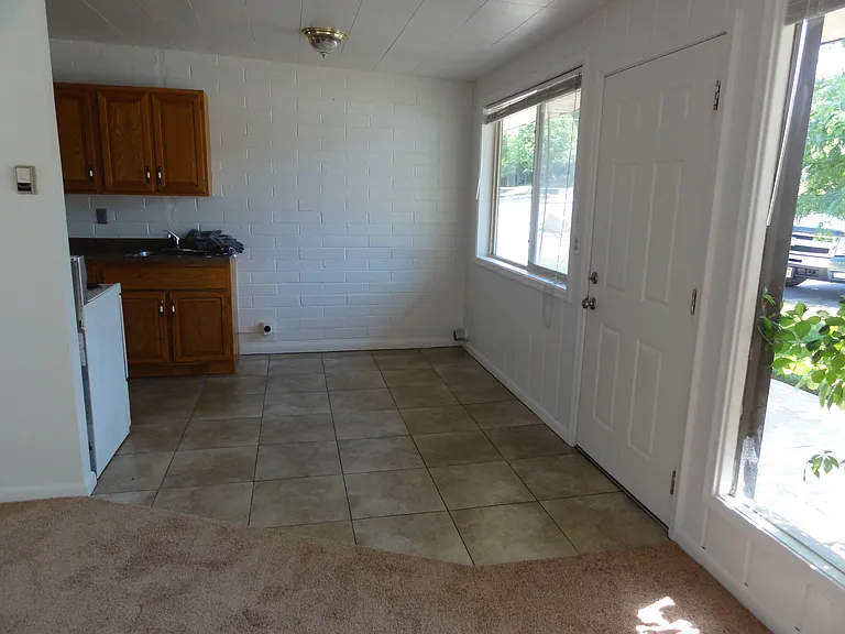 423 E 5600 S #111 — Photo 3