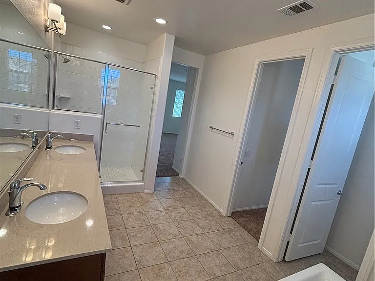 421 Camino Ruiz — Photo 28