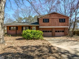 562 Harbins Rd, Dacula, GA 30019