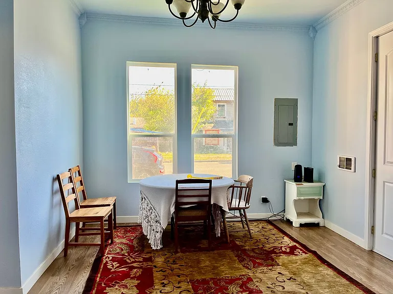 435 Ash St — Photo 15