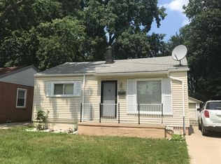 609 E Harwood Ave, Madison Heights, MI 48071