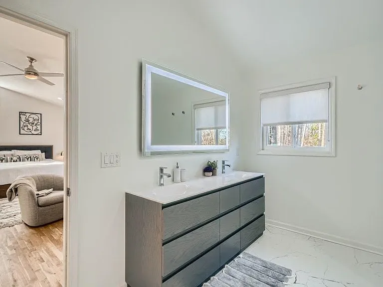 4438 Glengary Dr NE — Photo 12