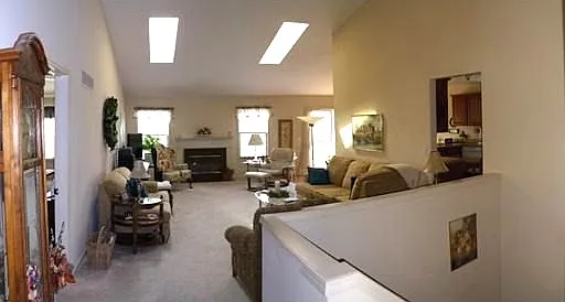 2 bed, 1608 sqft, $2,500 — Photo 4