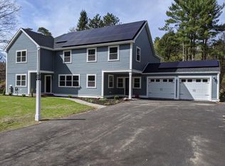 47 Farrar Rd, Lincoln, MA 01773