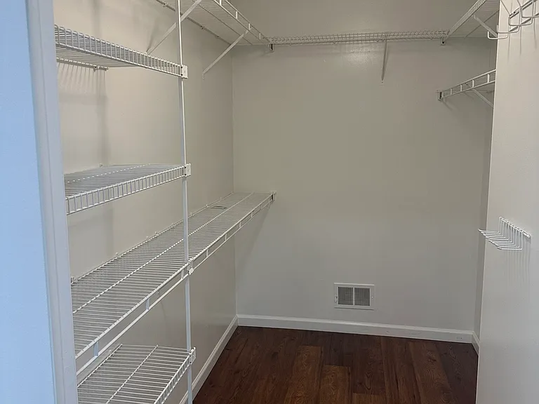 61 Goodwin Dr — Photo 12