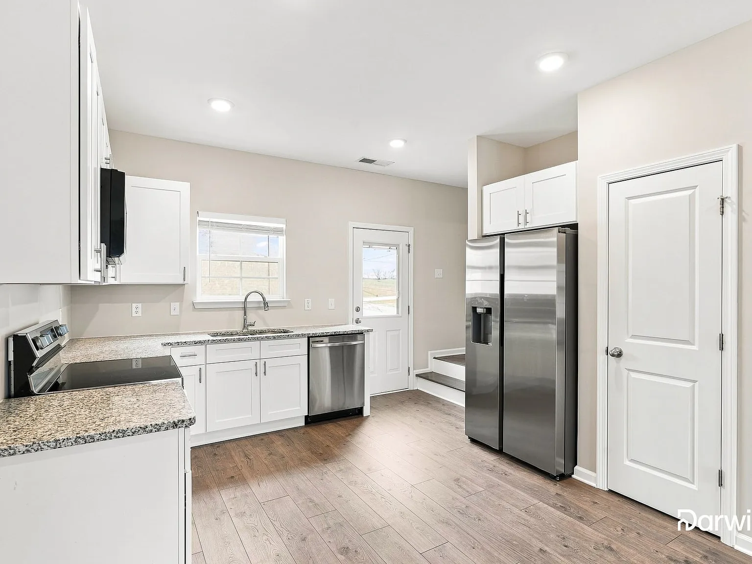 2 bed, 2.5 bath, 1076 sqft, $1,395 — Photo 3