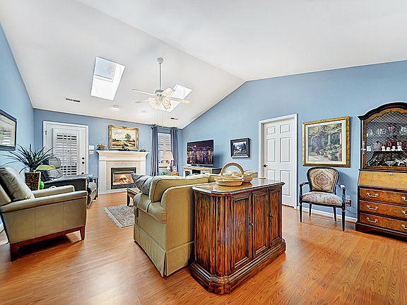 5th image of 8609 Batavia Way