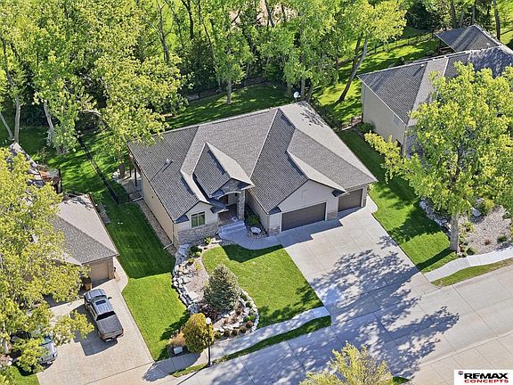 3rd image of 1340 W Ridge Way