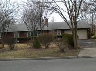 210 W Wenger Rd, Englewood, OH 45322