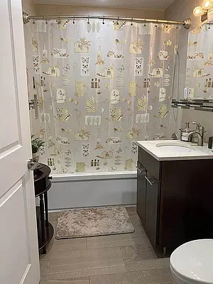 Rented by Voro, LLC | media 7