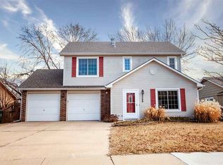 2508 Nutmeg, Manhattan, KS 66502