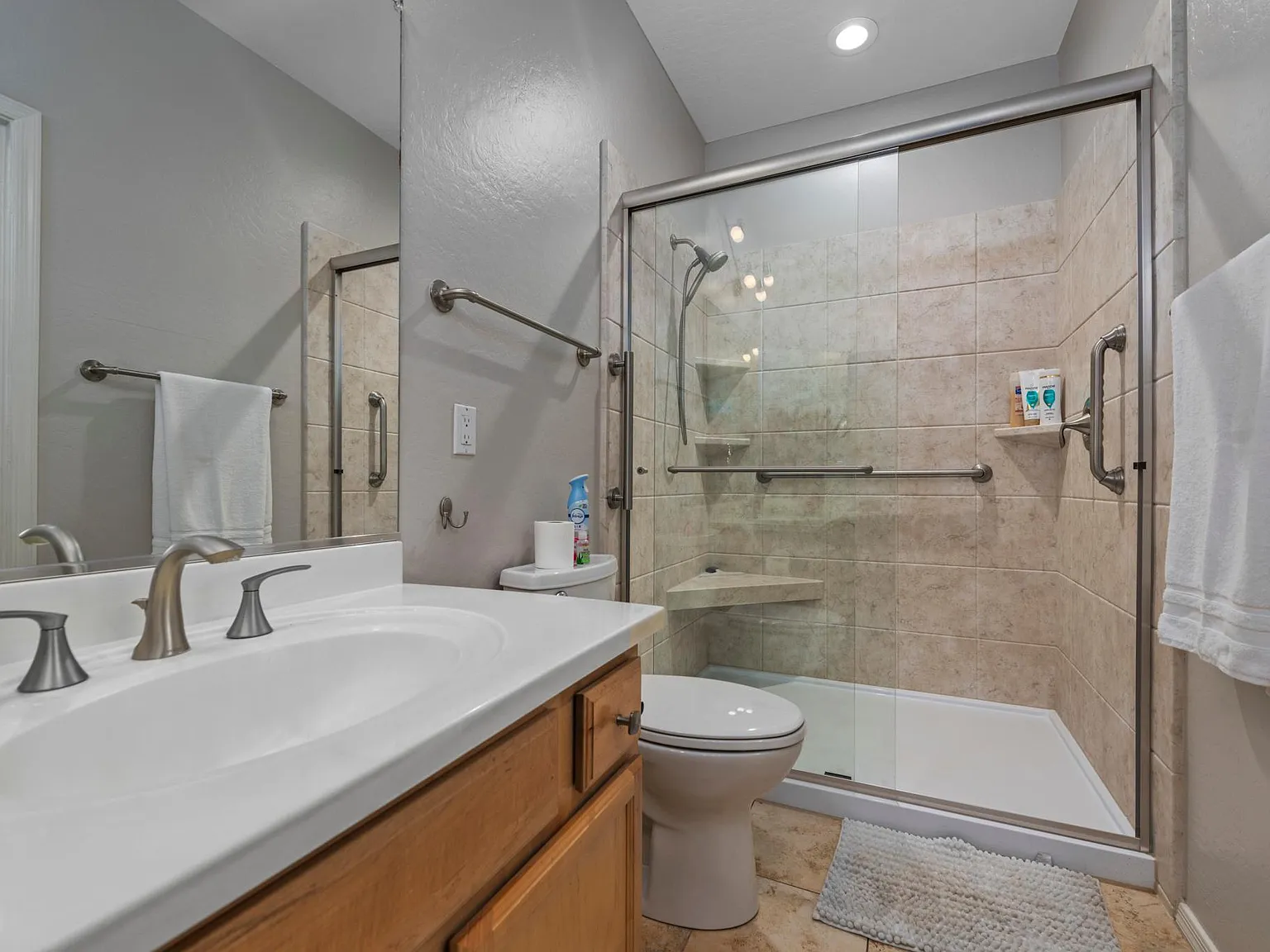 9070 E Gary Rd — Photo 2