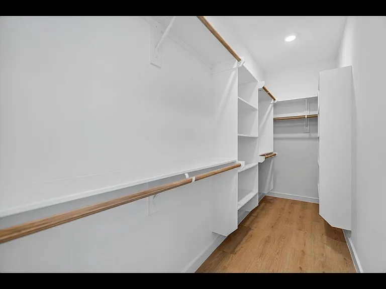 1016 W Patton St — Photo 4