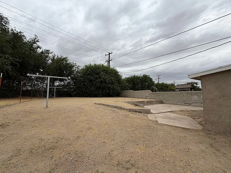 1440 Nancy St — Photo 40