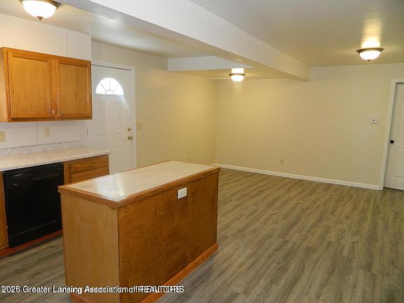 4th image of 2936 Jolly Rd