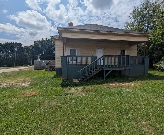 1600 N Rankin Ave — Photo 1