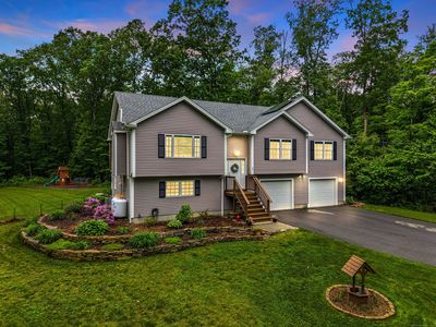 43 Old Young Street, East Hampton, CT, 06424