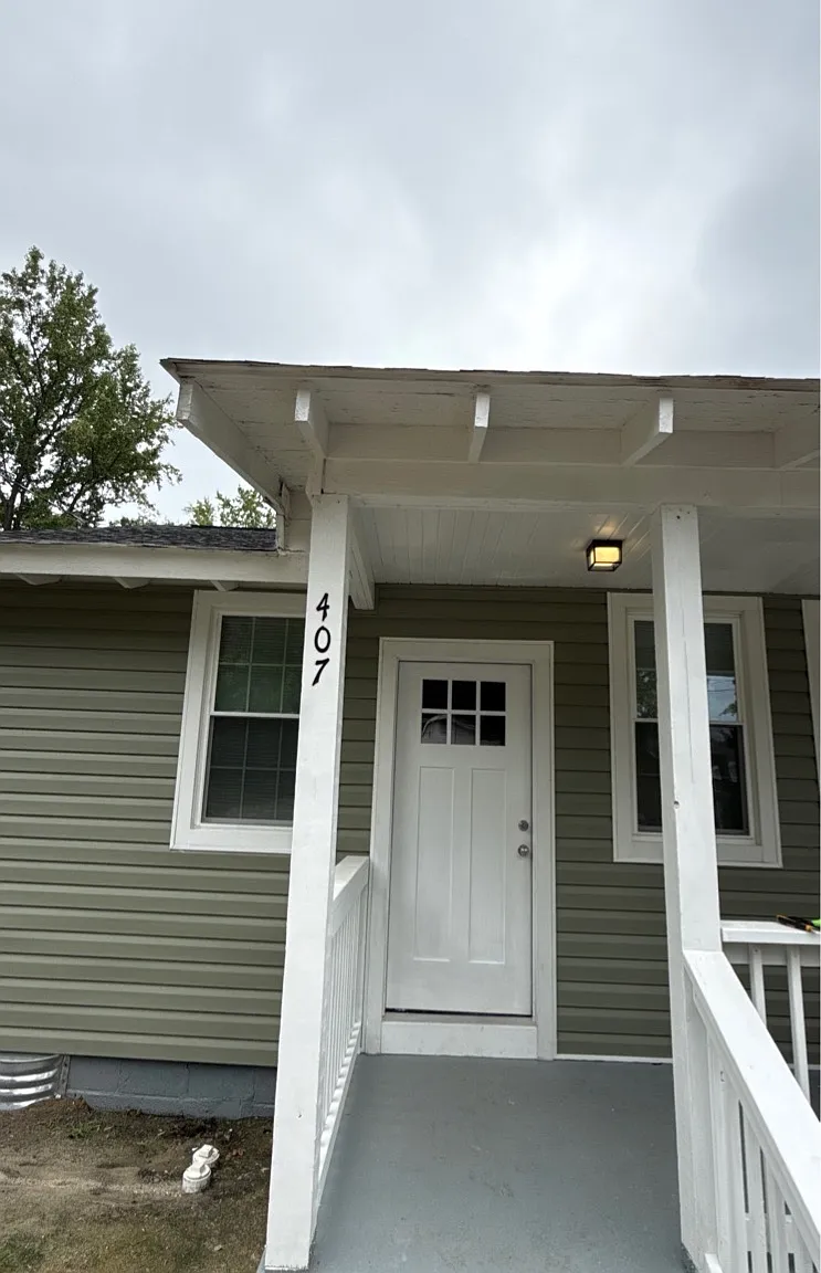 409 Cedar Street - 407 — Photo 1