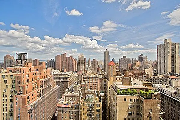 Rented by Adriana Arciello, LREB | media 1