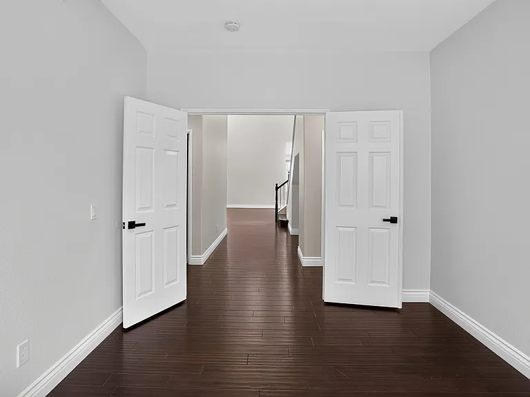 692 Bundy Way — Photo 10