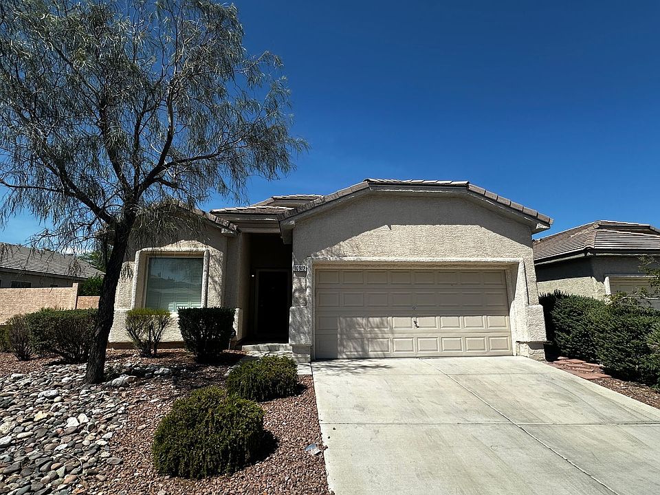 1st image of 10912 Golden Birch Pl