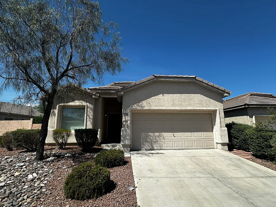 10912 Golden Birch Pl