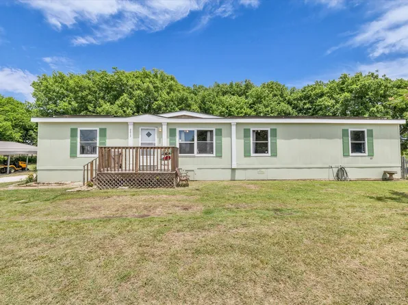 3615 Spring Valley Rd, Lorena, TX 76655